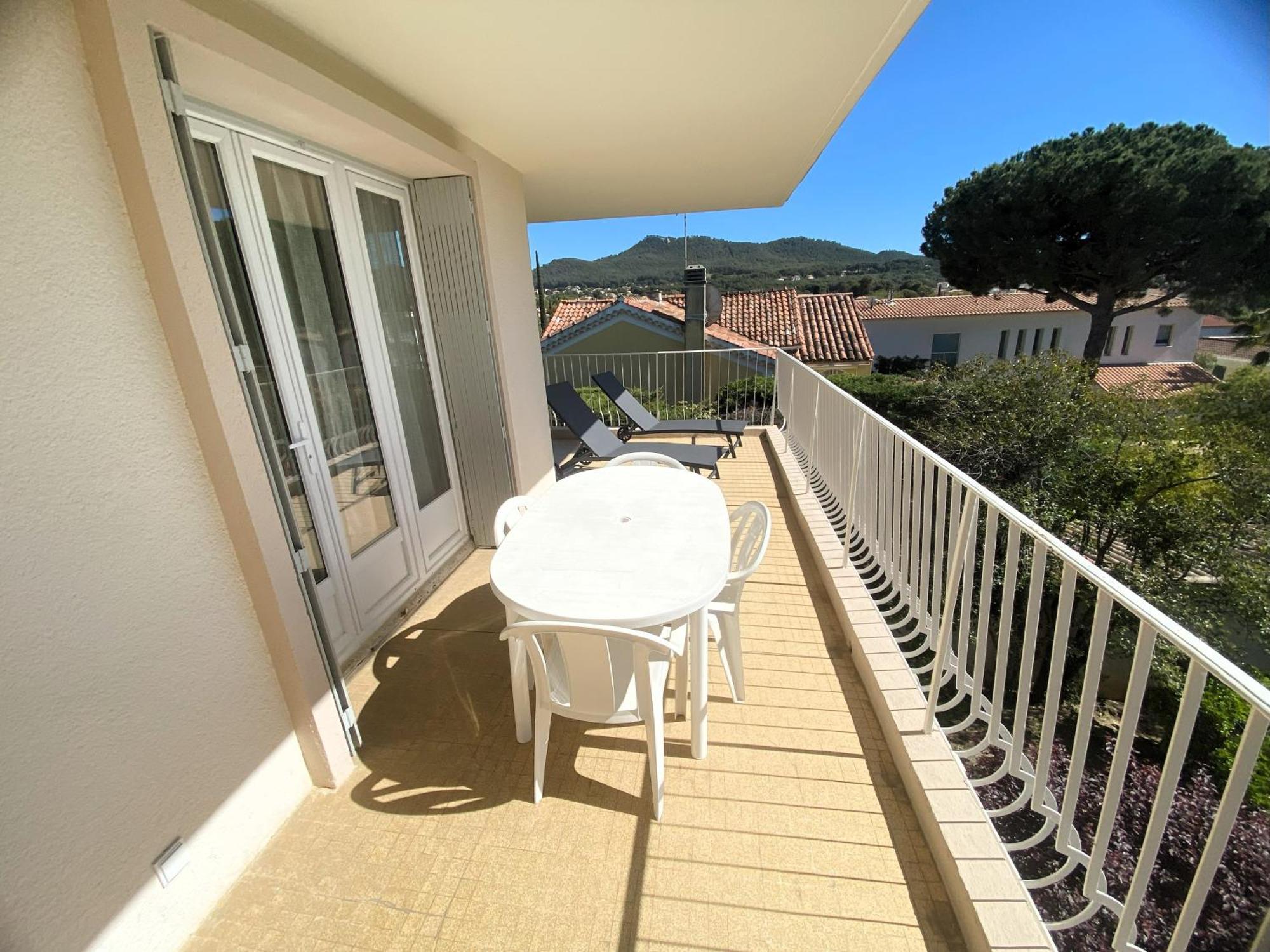 T5 Renove A 4 Min De La Plage Saint-Cyr-sur-Mer Exterior foto